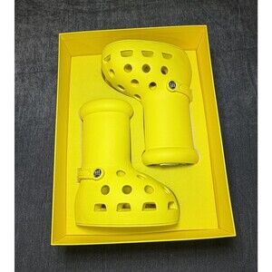 MSCHF X CROCS BIG YELLOW BOOTS CROCS SIZE 6 NEW WITH BOX
